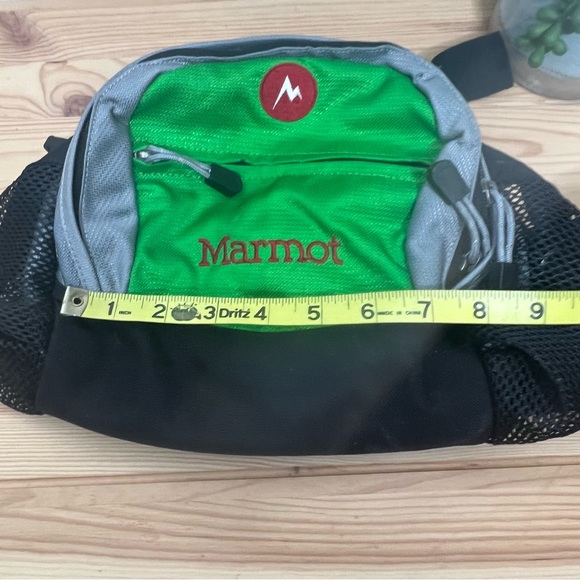 Marmot Biospan Walkabout Lumbar Pack Green Zippered Hiker Pack Shoulder Strap - Picture 10 of 12